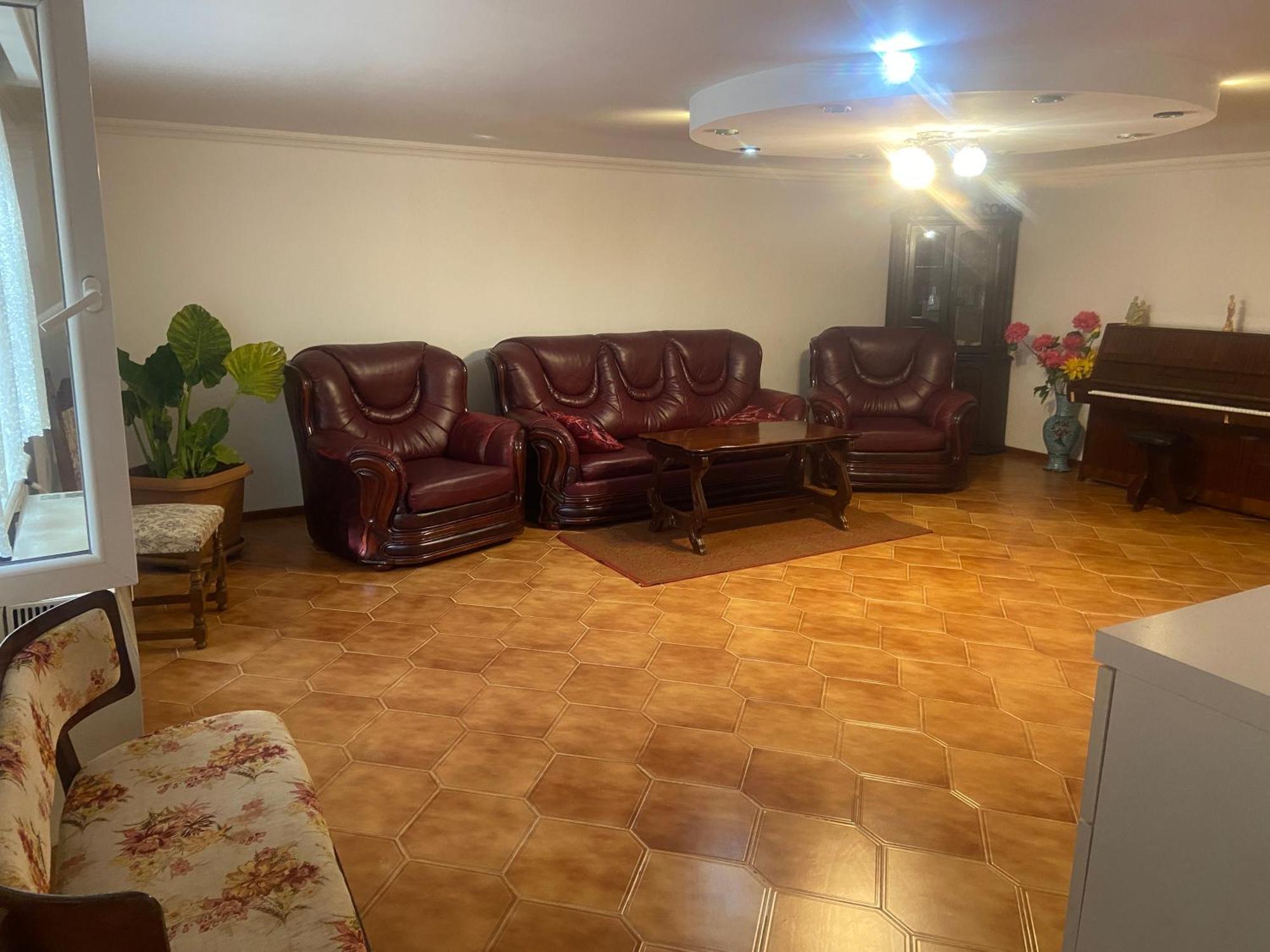 דירות קוטאיסי Old District מראה חיצוני תמונה